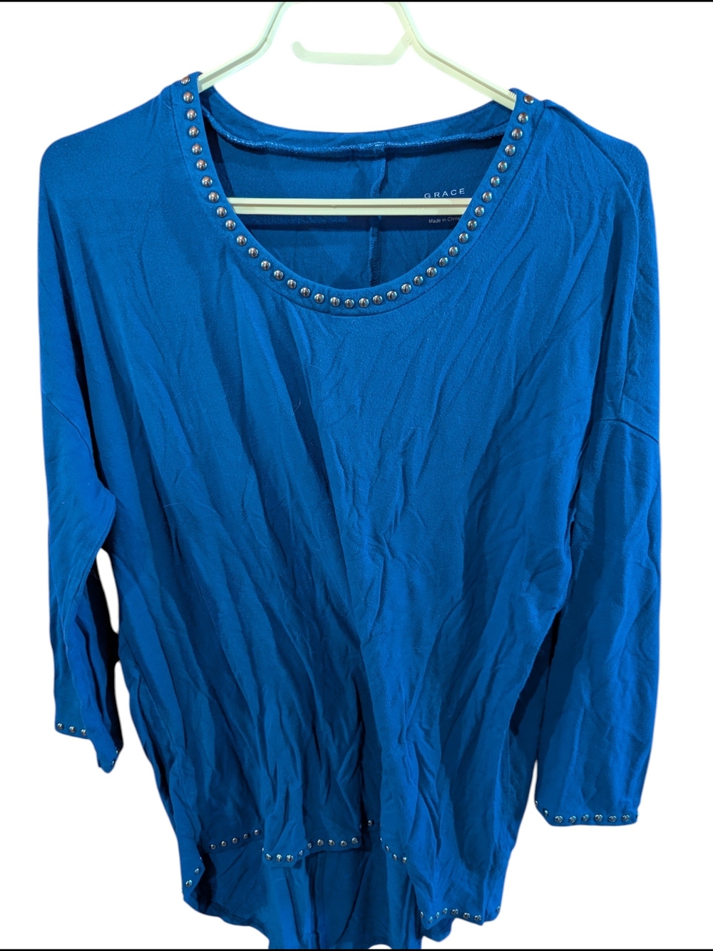 2/22$ Grace Blue Long Sleeve Studded Scoop Neck Top